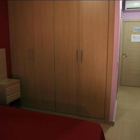 Hostal Parador De Los Galanes Manzanares Esterno foto